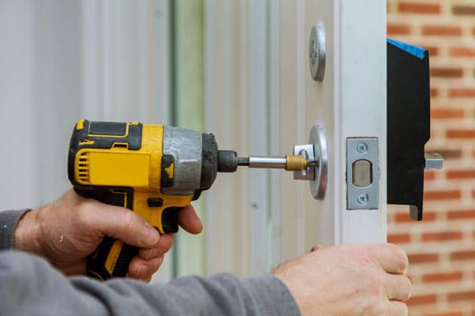  6 Ways to Open a Door Without a Key | Locksmith Dubai Tips